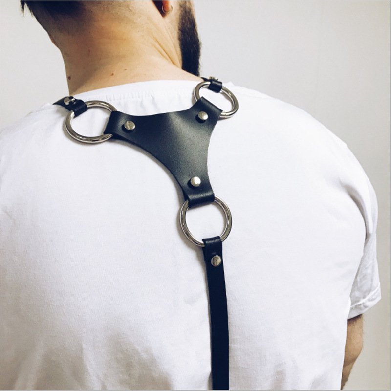 Men's Chest Harness with O-Rings & Chain Detail – view 4