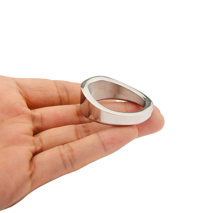 Original supplier image CH-4C90201 #4 Tapered Metal Penis Ring – 5 Sizes – view 4